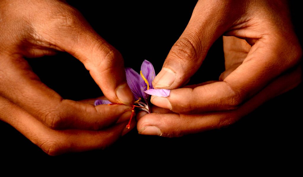 The Art of Separating the Threads