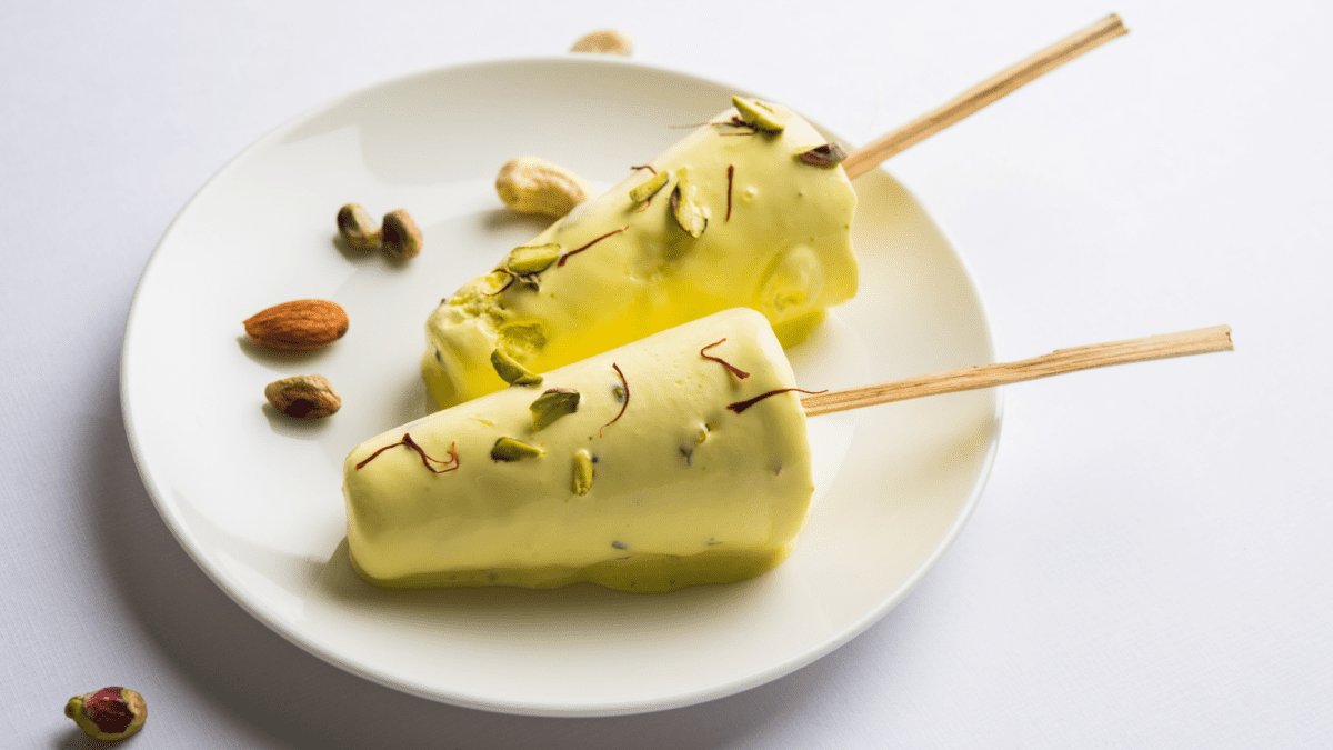 Kashmiri Saffron Kulfi: Creamy Frozen Dessert with Pistachios