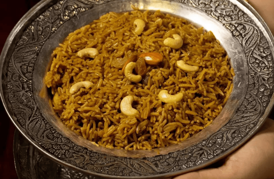 Kashmiri Saffron Modur Pulav with Dry Fruits and Ghee